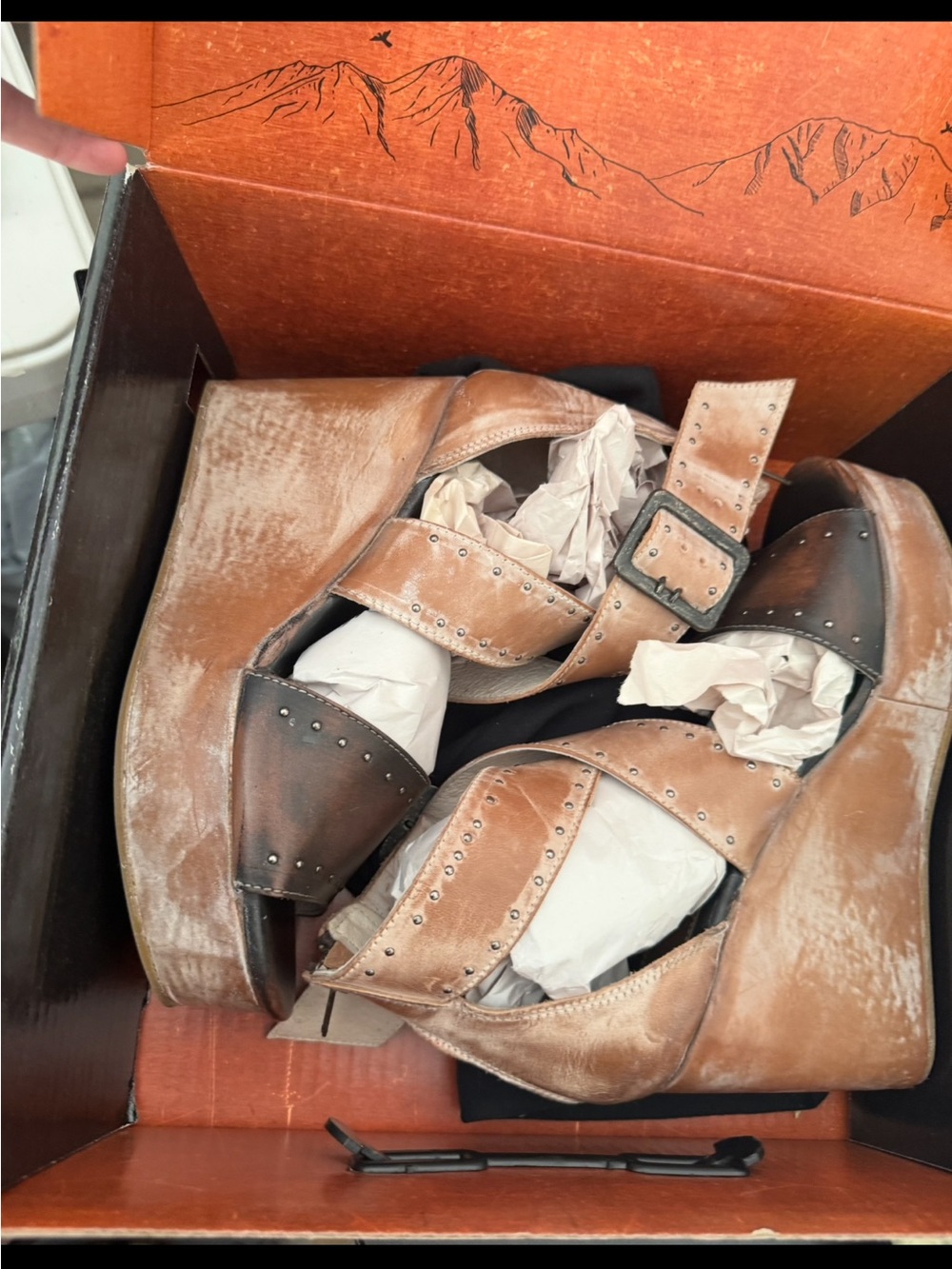 Freebird Terra Taupe Multi Wedges New with box. - Picture 3 of 6